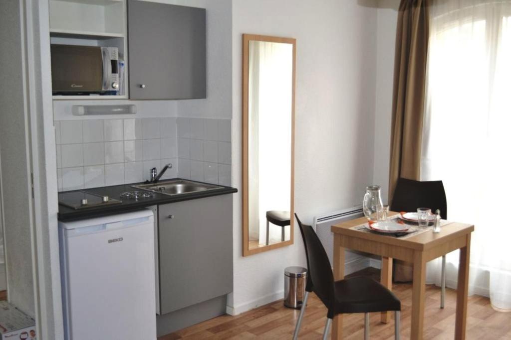Appart hôtel Résidence Uxco République Ex Suiteasy *
