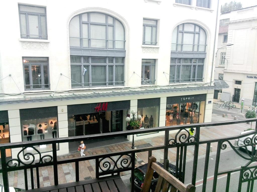 Appart hôtel Résidence Uxco République Ex Suiteasy Avignon